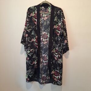 Steve Madden Floral Kimono OS